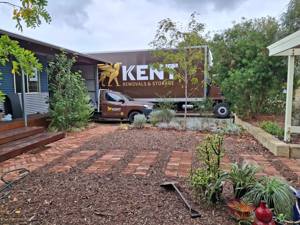 Kent Removals truck parked outside home during residential relocation service
